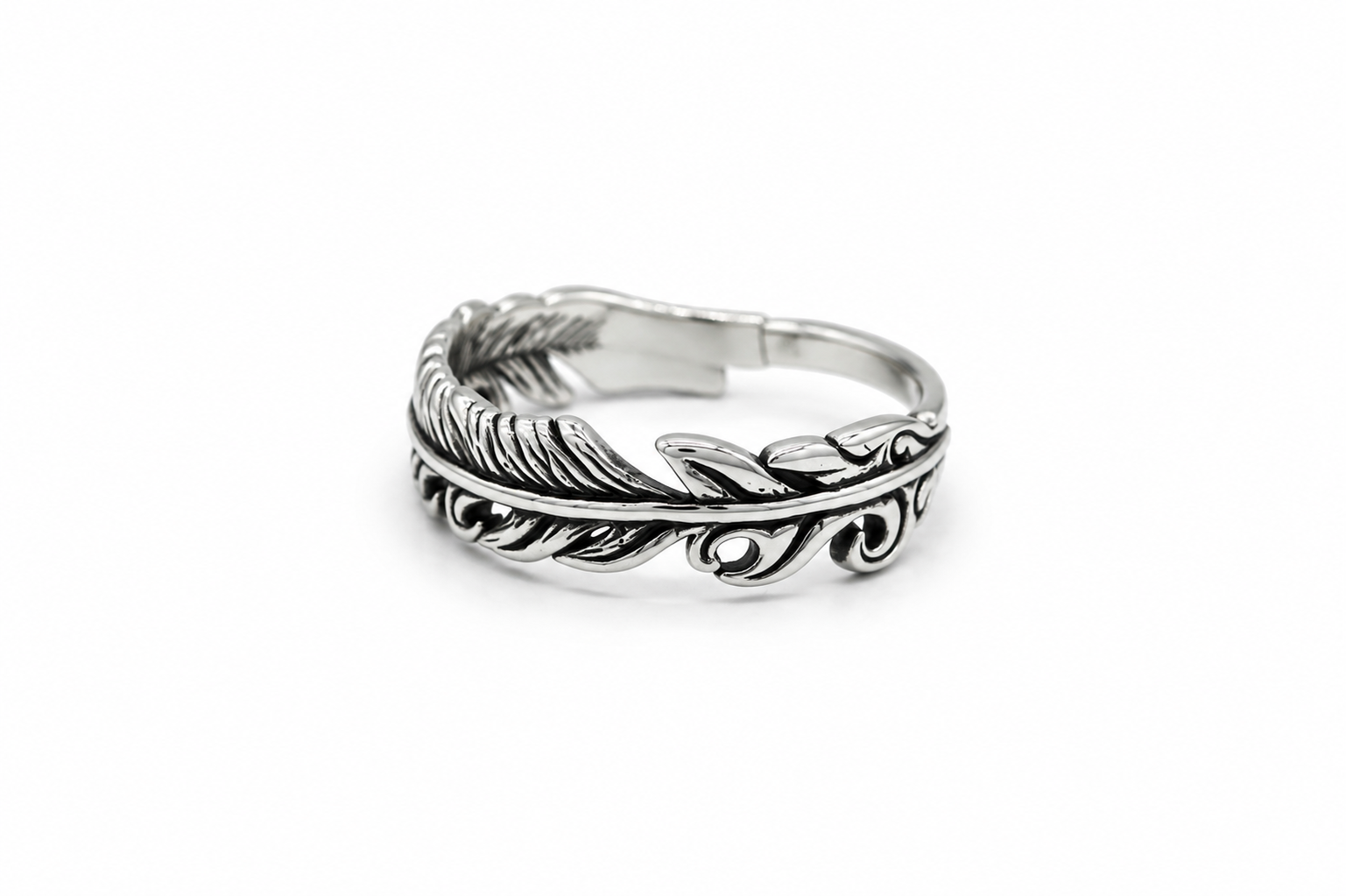 Indian style wing ring
