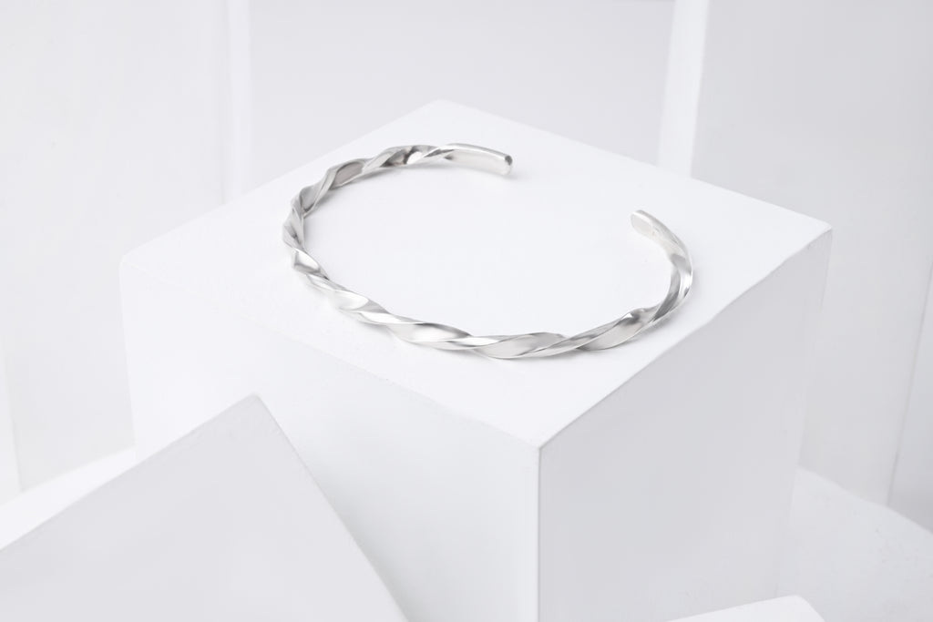 Wave Bracelet