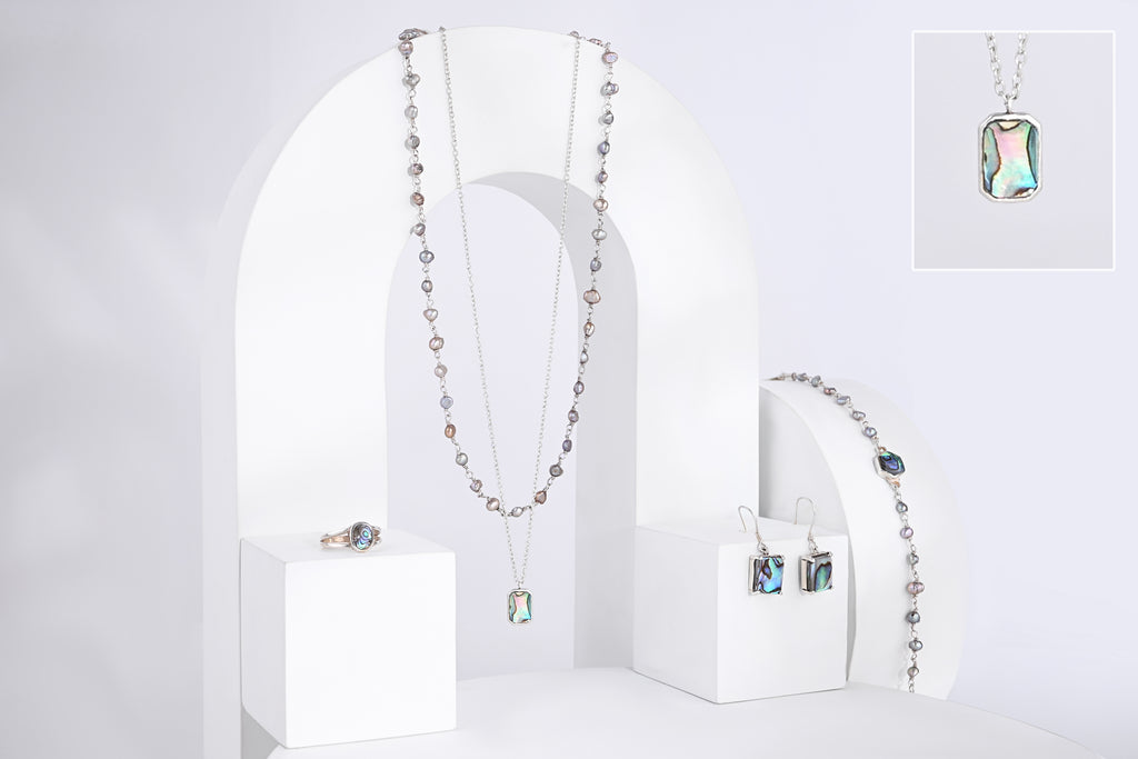 Pearl Shell Harmony Set