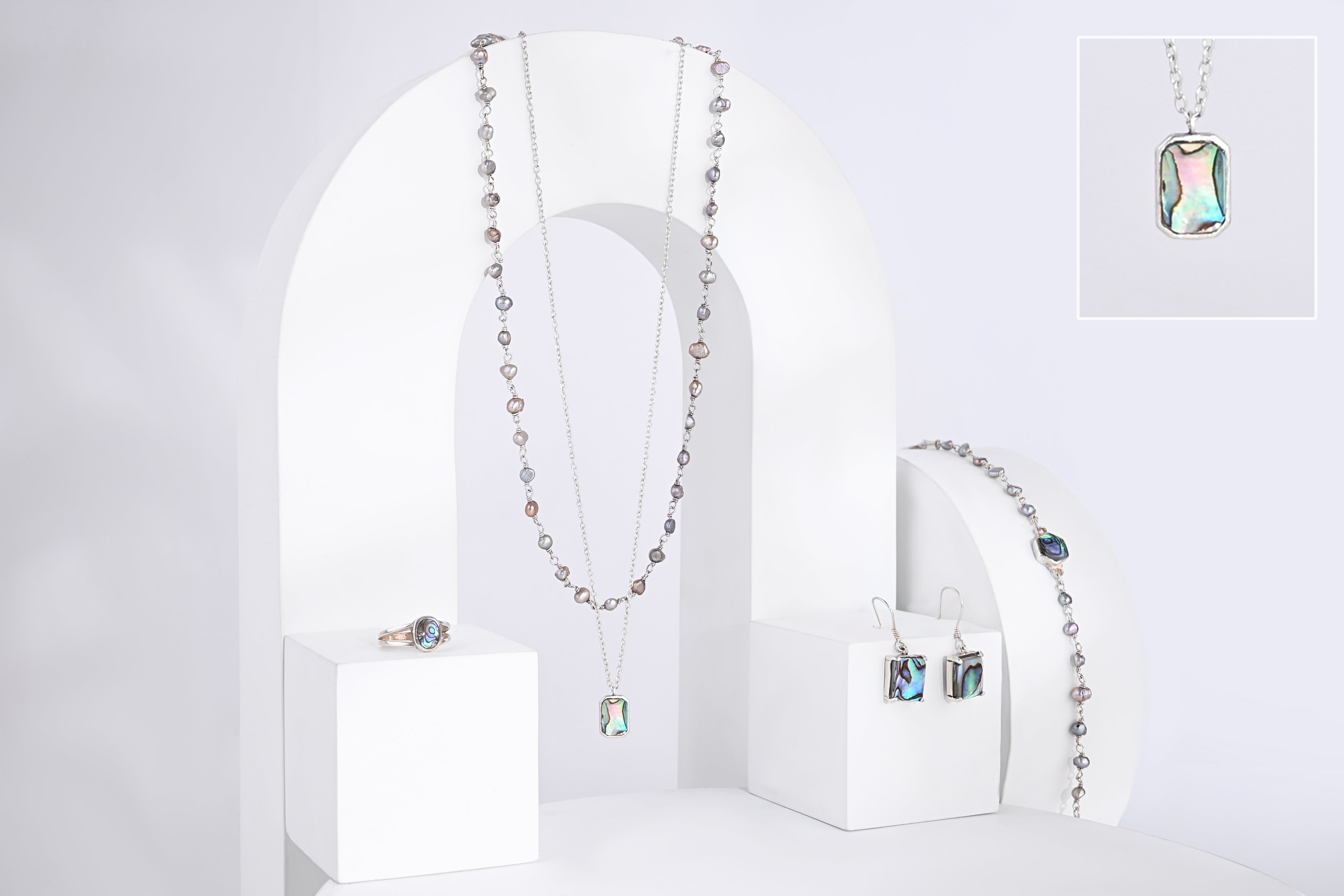 Pearl Shell Harmony Set
