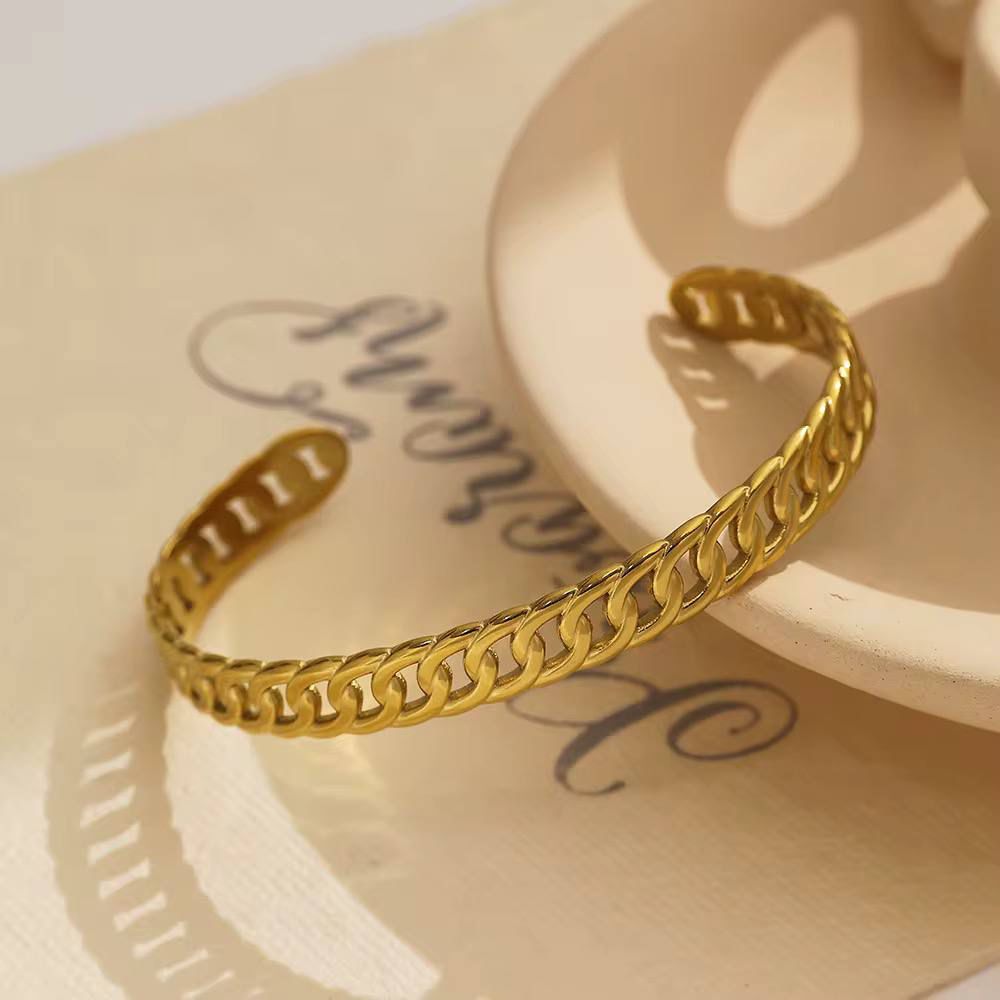 Cuban Link Bracelet