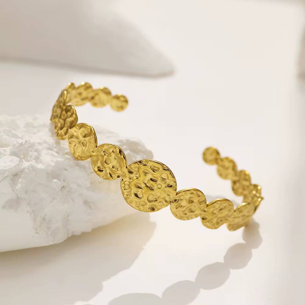 Ocean Whisper Gold