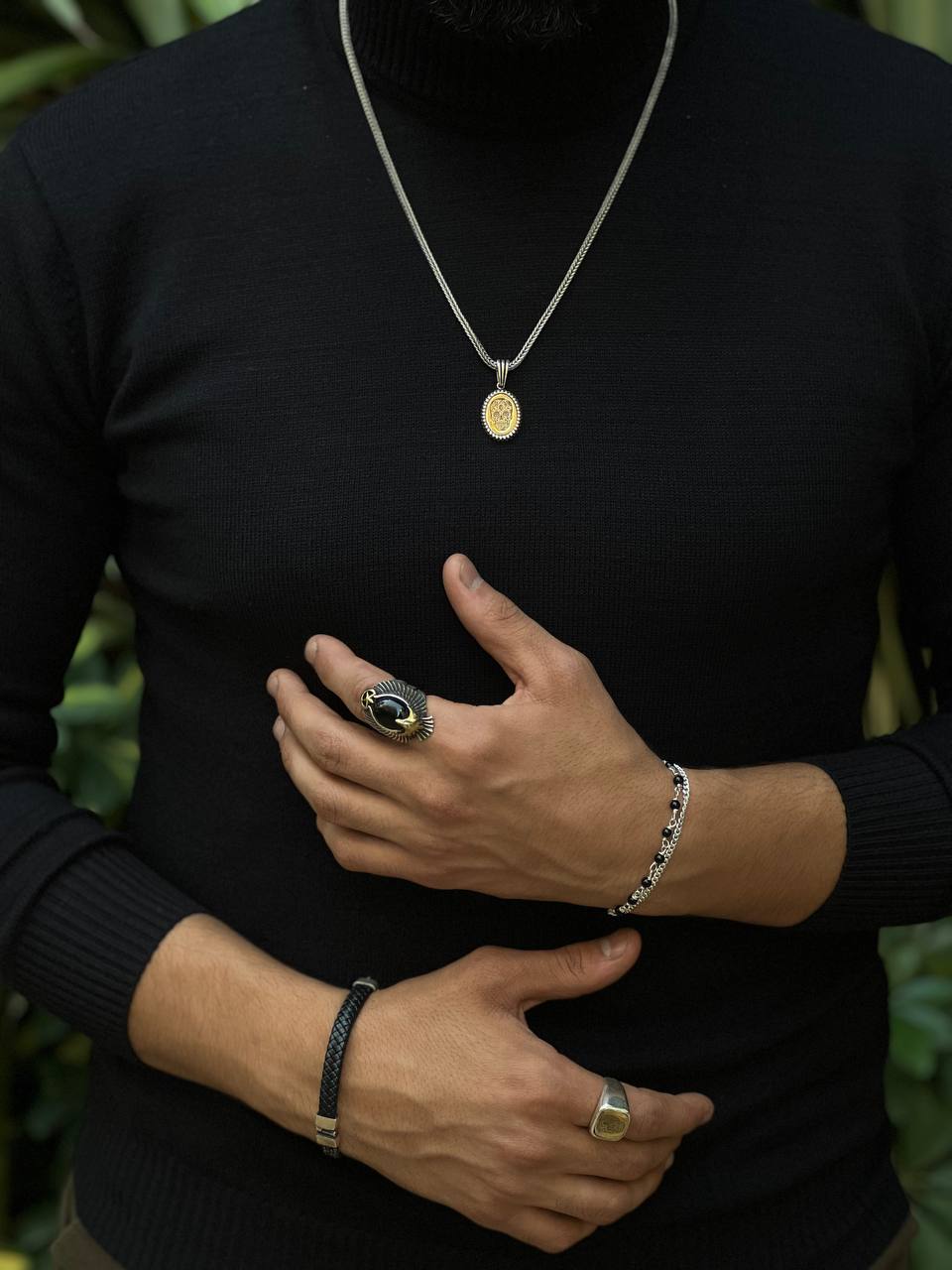 Skull & Onyx Stone Necklace