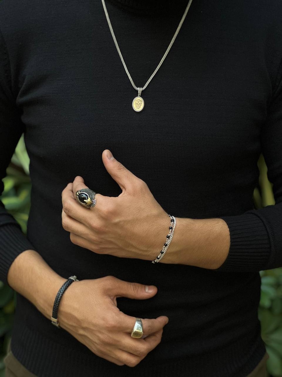 Skull & Onyx Stone Necklace